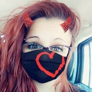 Meet your Posher, Amber